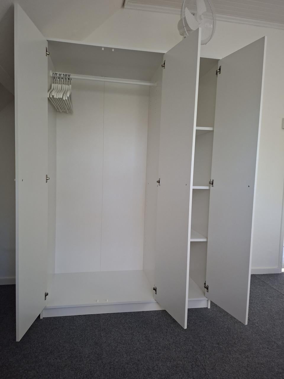Kast / slaapkamerkast