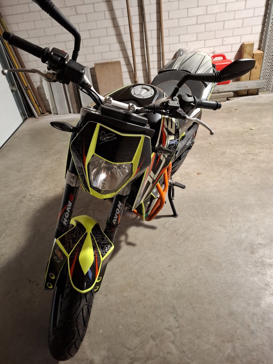 KTM 690 DUKE