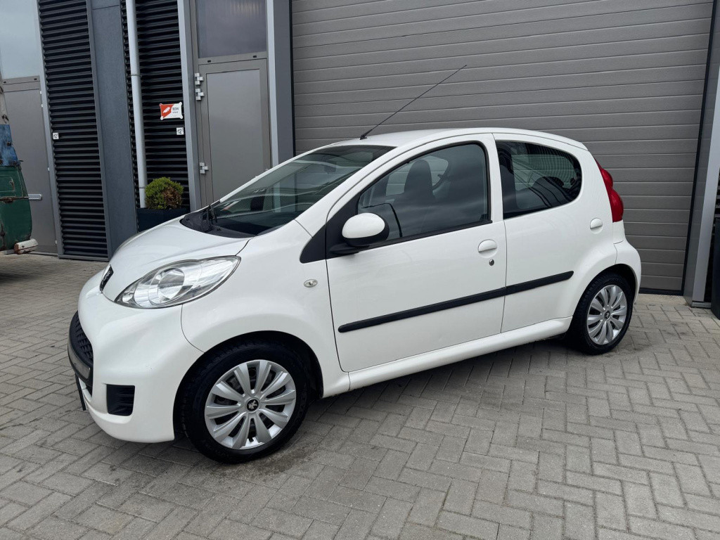 Peugeot 107 1.0-12v xs/nap/apk/airco/