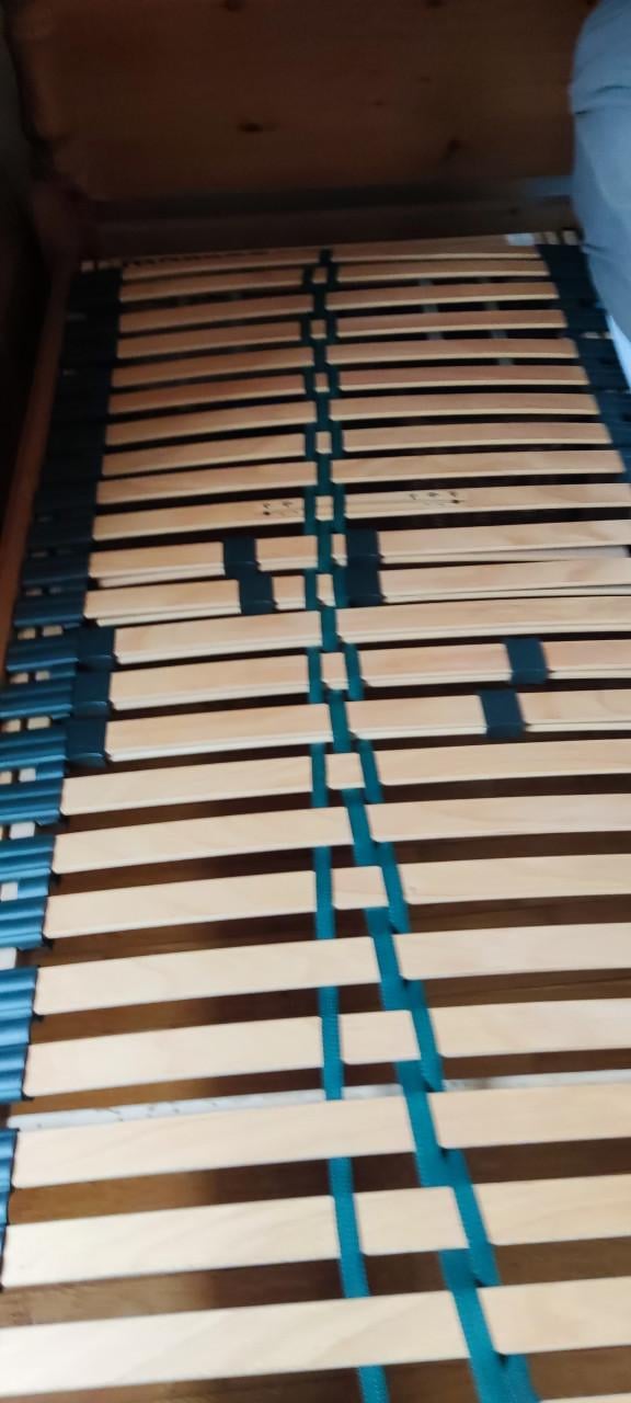 2x Verstelbare bedbodems / lattenbodems 80 x 200 cm in goede staat