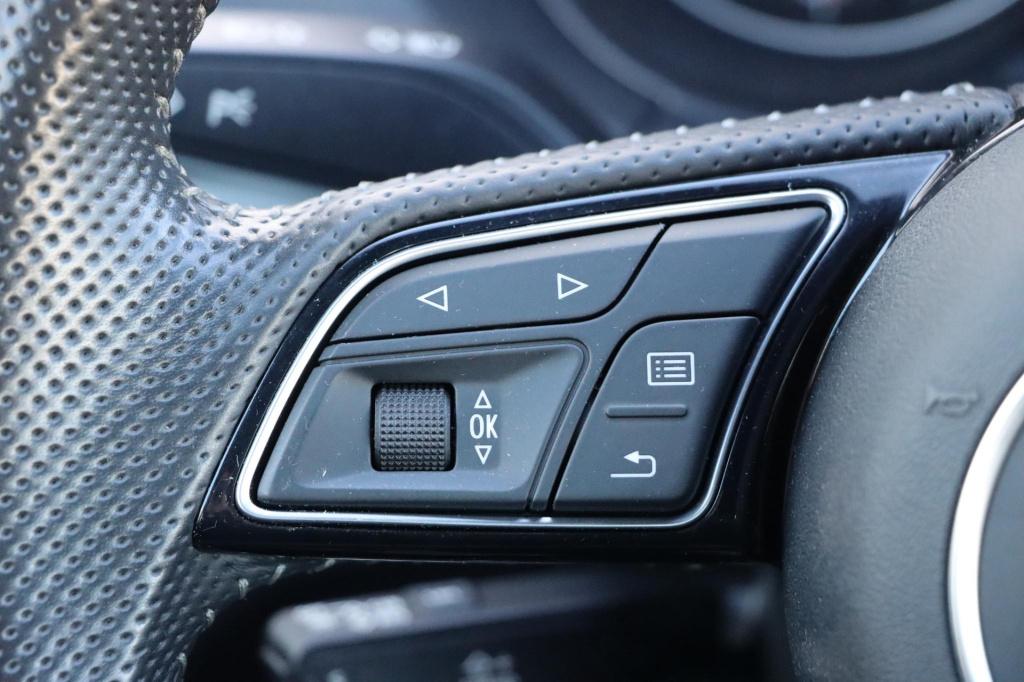 Audi Q2 1.0 tfsi sport airco | navi