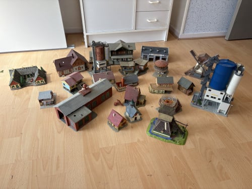 Modelspoor huisjes H0 set 3