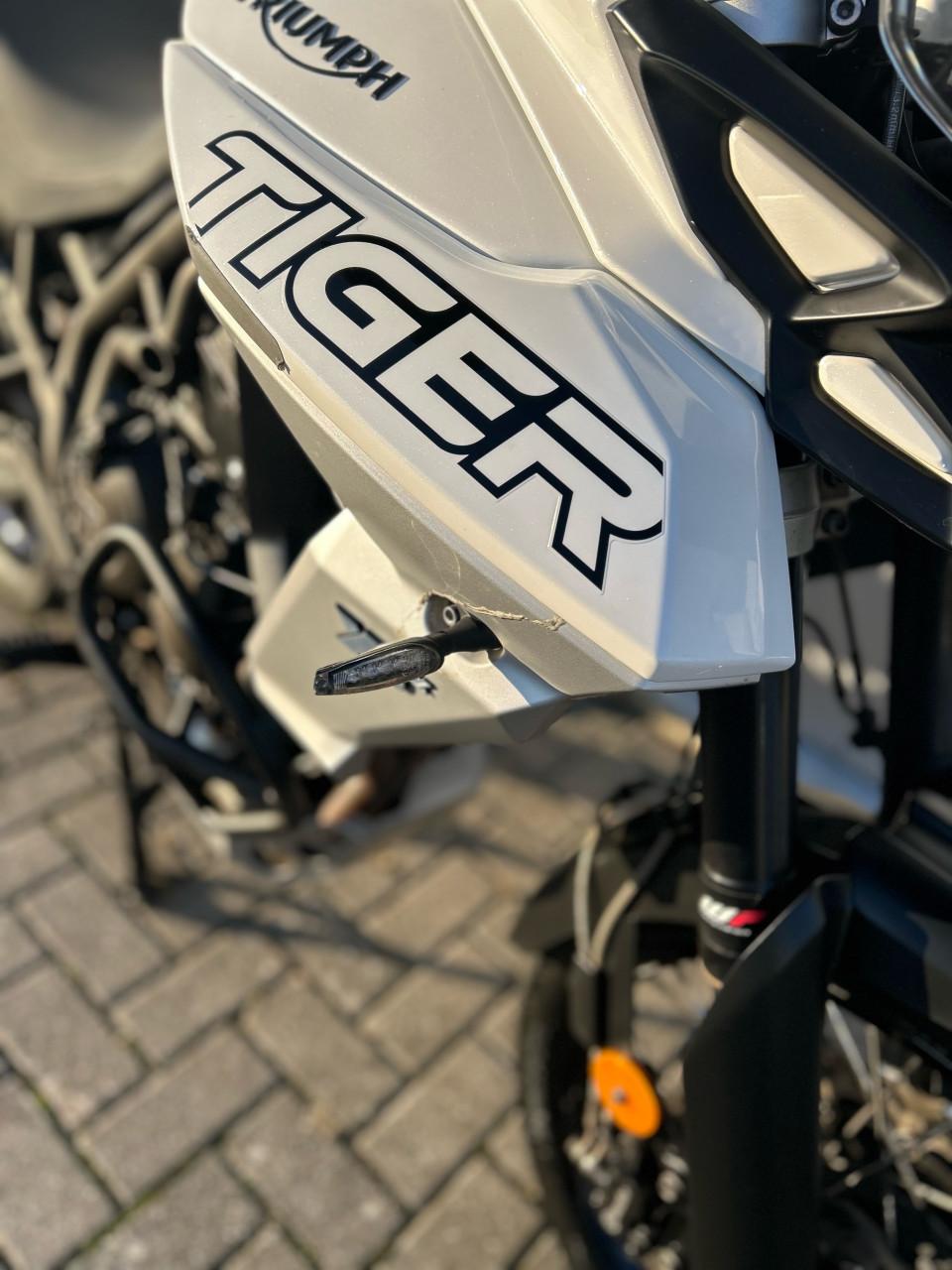 Triumph Tiger 800 XCx – 2019 – Zeer nette staat – €5.495 (VASTE PRIJS)