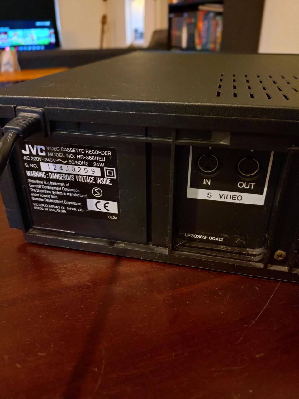 Super VHS Videorecorder (ook S-VHS!) te koop!