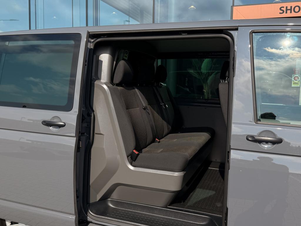 Volkswagen Transporter 2.0 tdi l1h1 28 | acc | dubbele cabine | stoelverwar