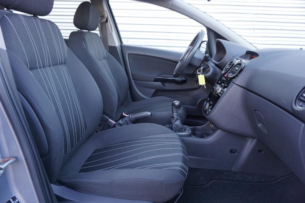 Opel Corsa 1.4-16v '111' edition airco / cruise / elektr. ramen / trekhaak