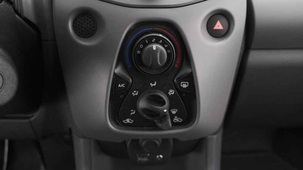 Peugeot 108 1.0 e-vti active | airco | bluetooth | elektrische ramen | 5 de