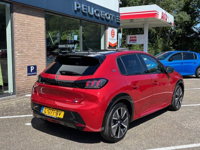 Peugeot 208 gt pack ev 50kwh 136pk/12%bytelling+btw | 3-fase navigatie | cr