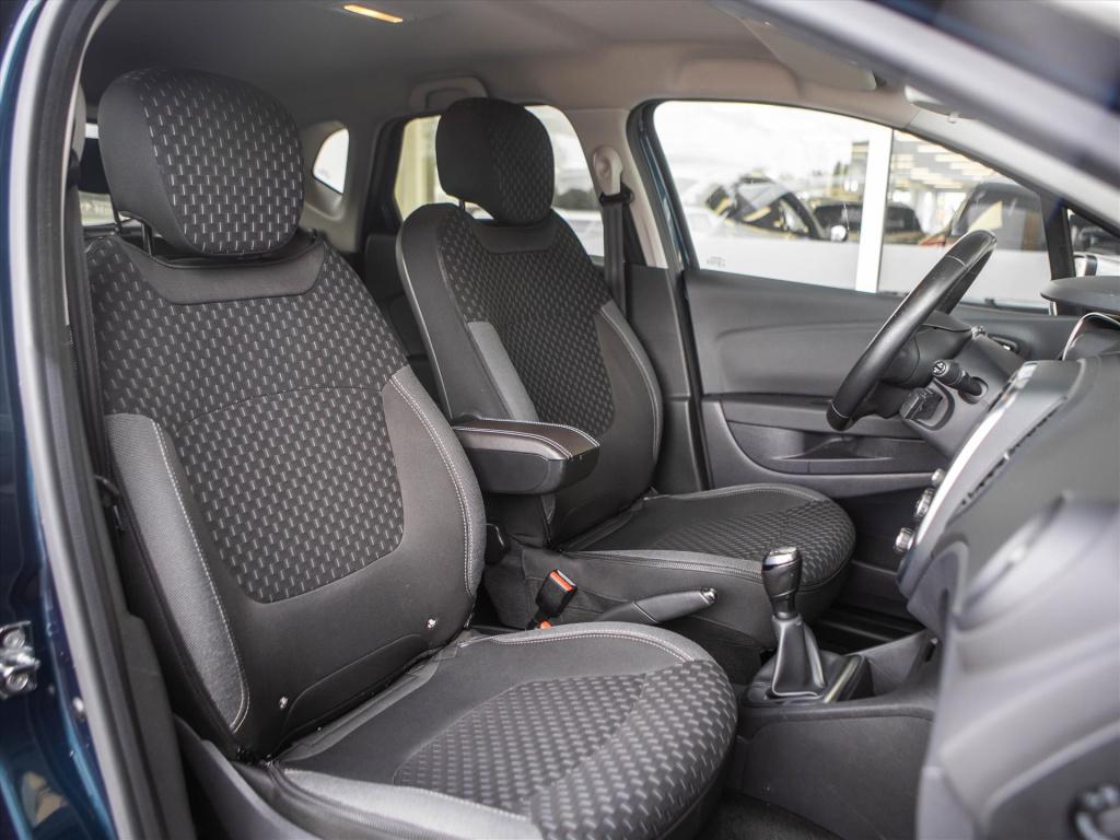 Renault Captur tce 90pk intens | trekhaak | navigatie | park. sensoren | cr