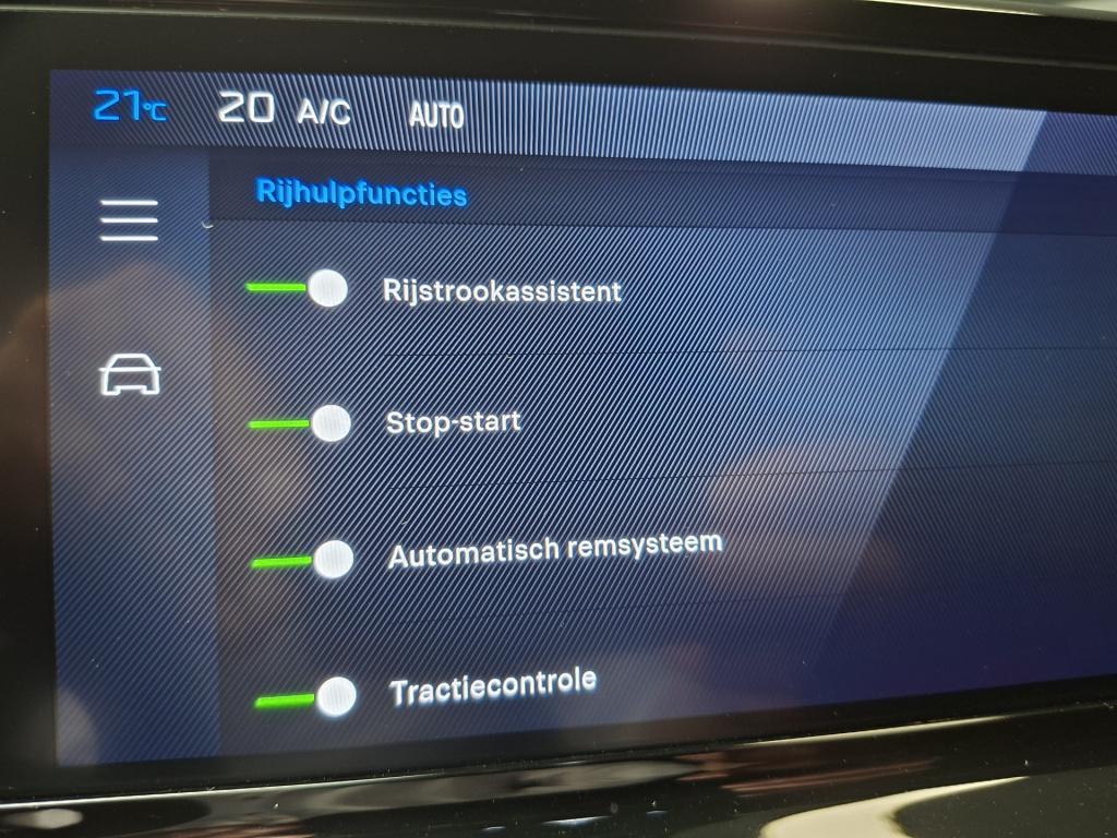 Peugeot 2008 gt 1.2 hybrid 145 edsc6