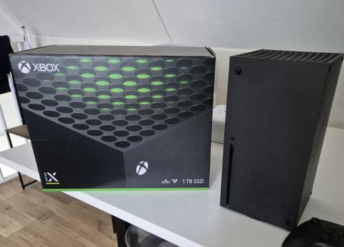 Xbox Series X met controller