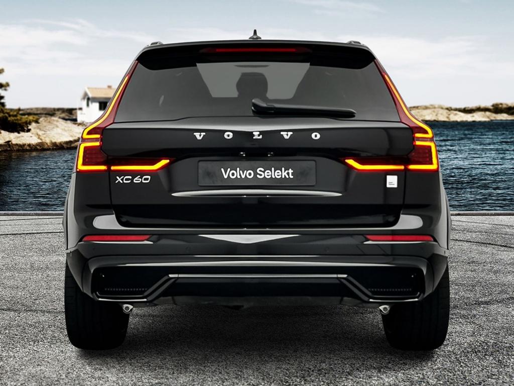 Volvo XC60 t8 455pk polestar engineered| full options| nieuwprijs € 94000,-