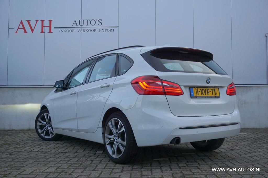 BMW 2-serie active tourer 218d executive