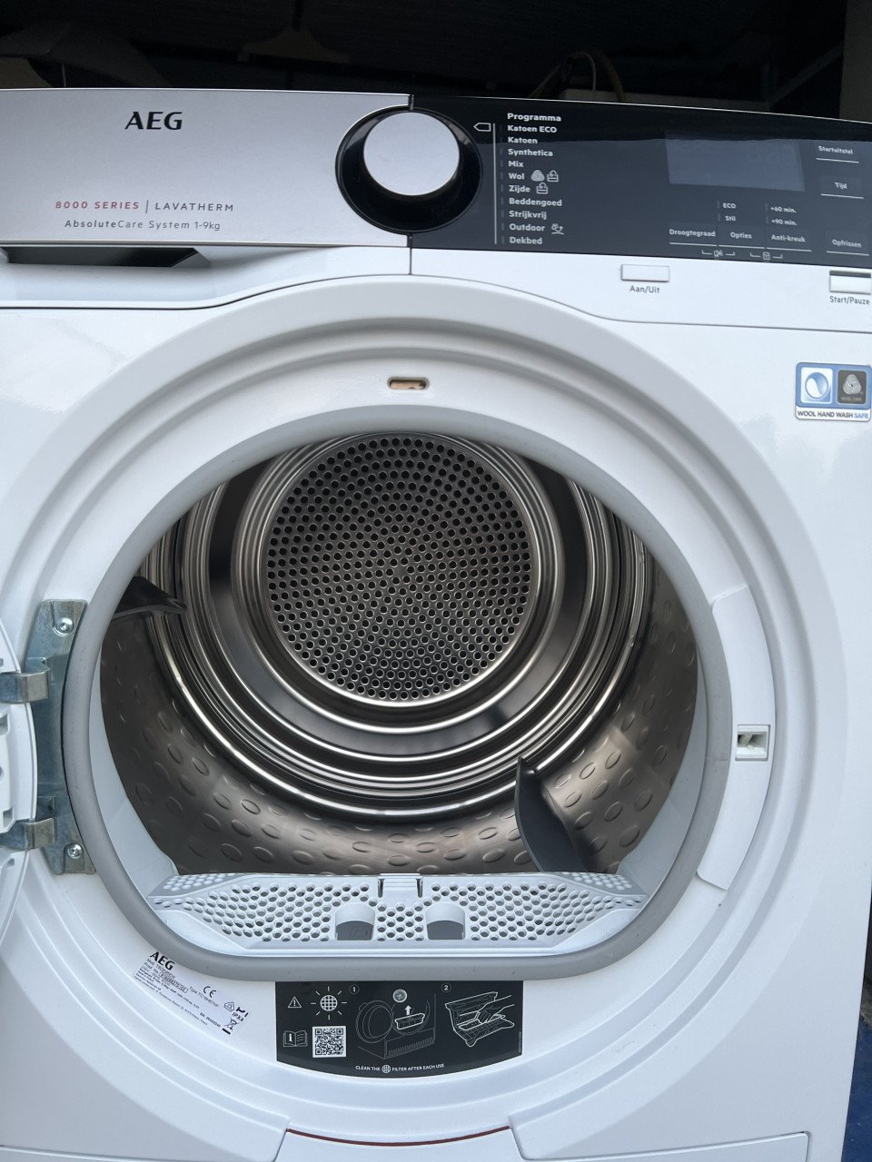 AEG T8DE95EW  8000 serie AbsoluteCare Wasdroger A++ Warmtepompdroger 9kg.