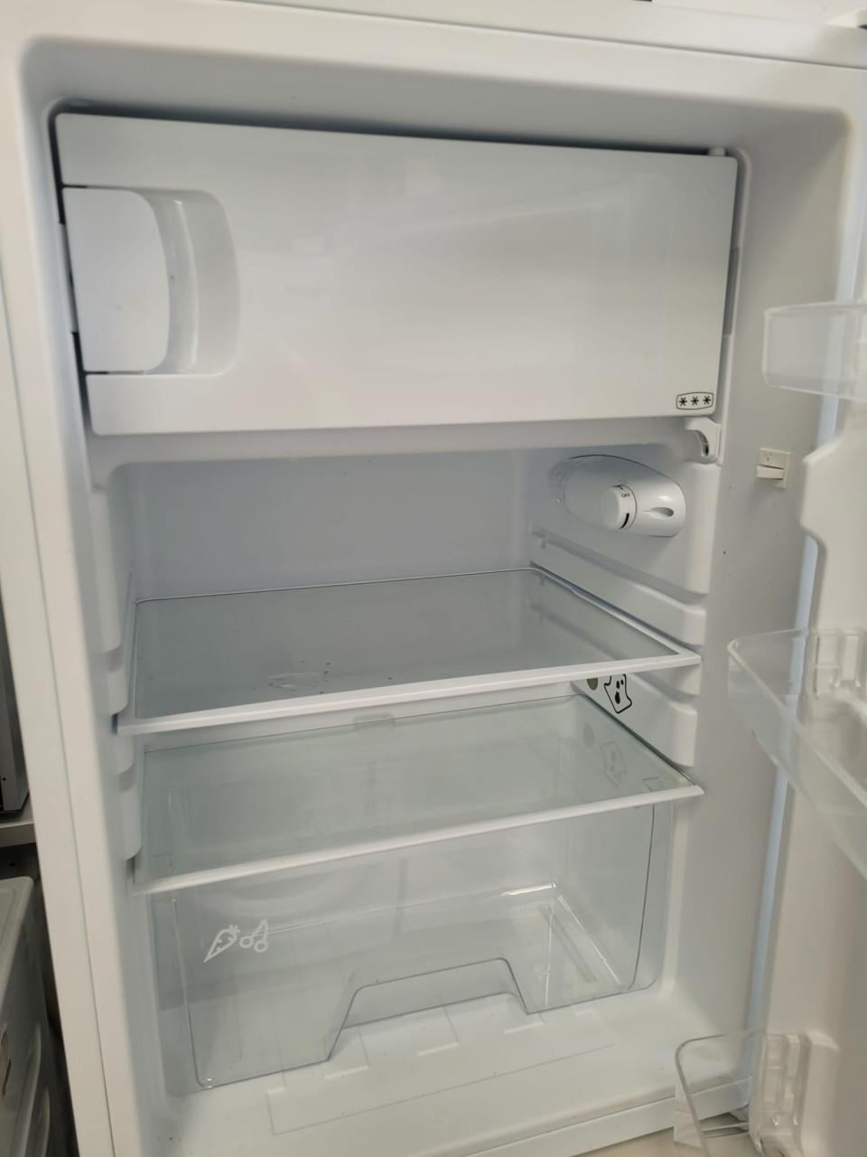 Tafelmodel koelkast met vriesvak