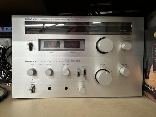 Sanyo vintage set versterker/ tuner