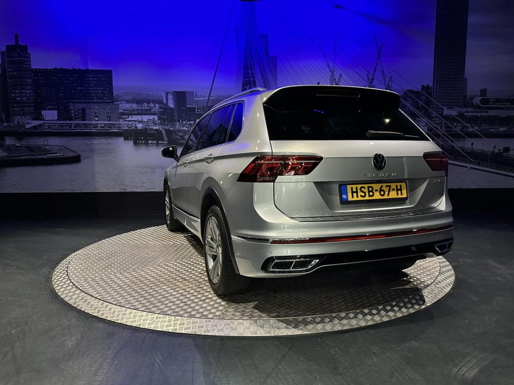 Volkswagen Tiguan 1.4 tsi ehybrid r-line business+ *pano*memory*sfeerverlic