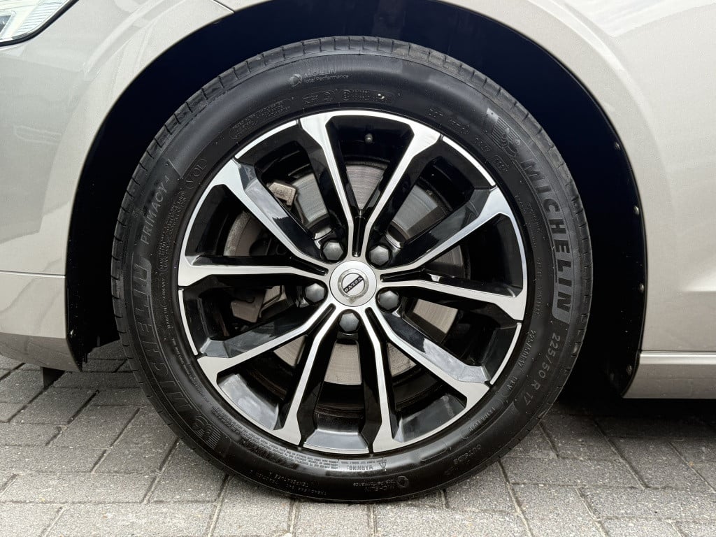Volvo V60 2.0 b3 business pro