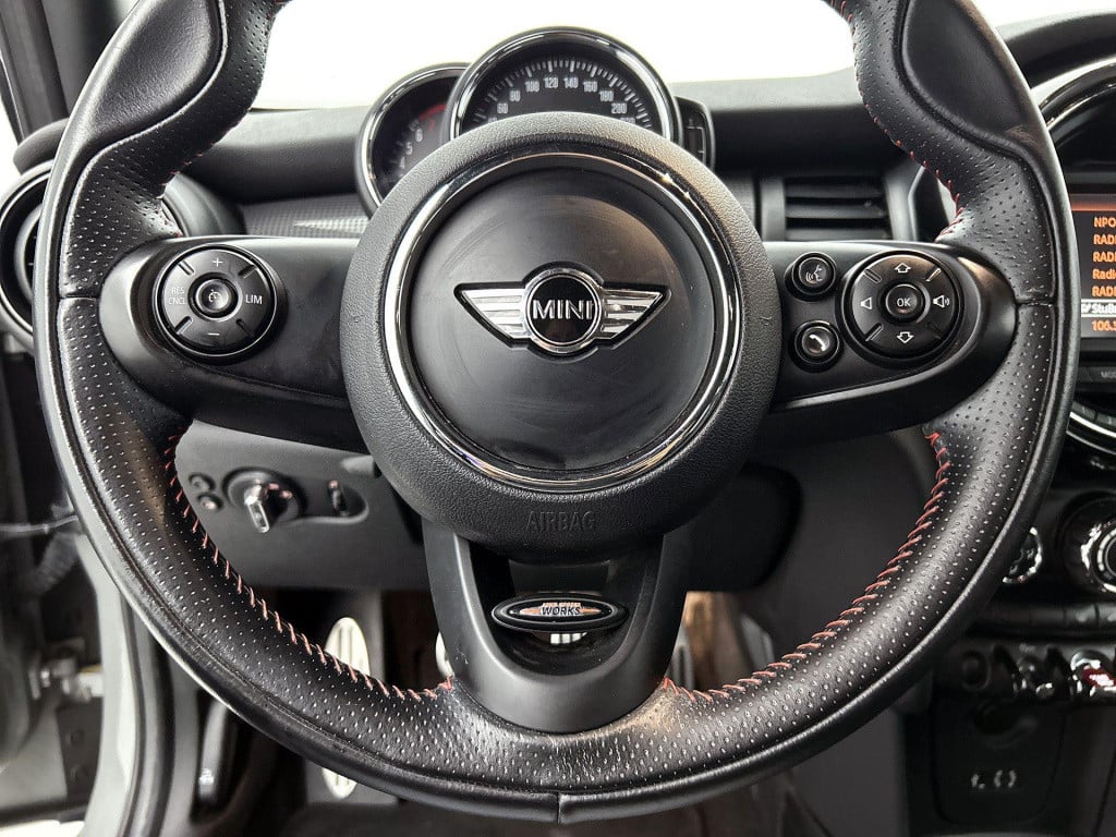 Mini Cooper mini 1.5 business | airco | aux | navigatie | sport stoelen | b