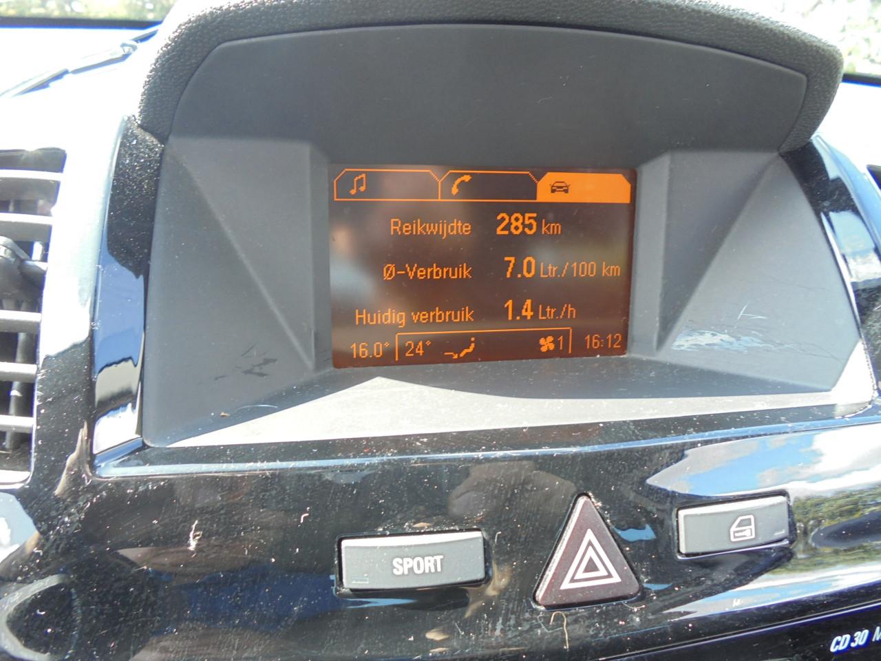 Zafira 1.9 CDTi Cosmo AUTOMAAT bouwjaar 2009 eerste eigenaar Apk Juli 2027