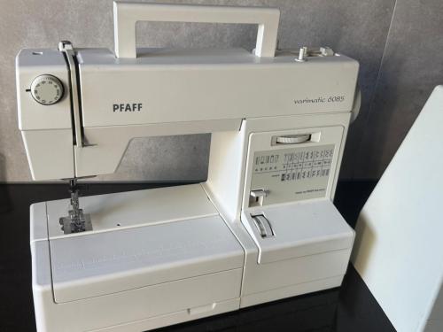 Pfaff Varimatic 6085 naaimachine