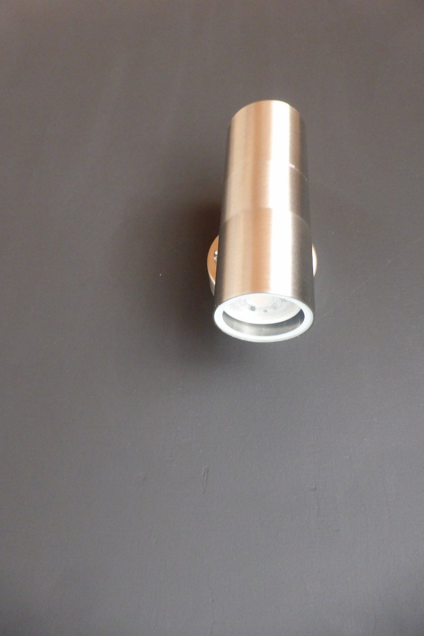 Geborsteld RVS wandlamp
