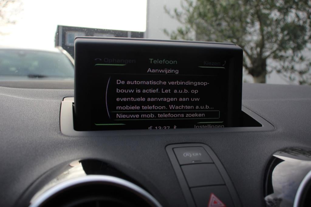 Audi A1 Sportback 1.4 tfsi s-line - stoelverwarming - parkeersensoren - 17 