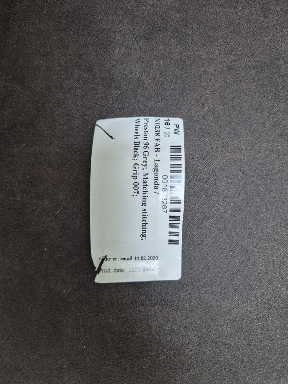 10 Stoelen met wielen p.st 65 euro