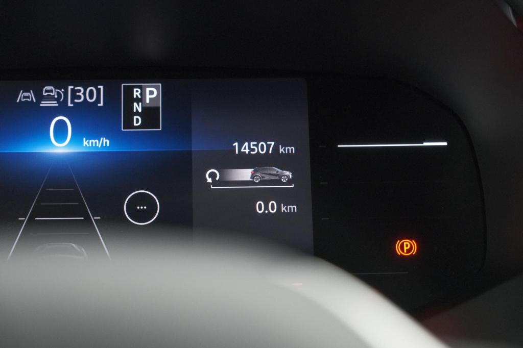 Renault Captur 1.3 mild hybrid 160 techno | trekhaak | pack winter | camera