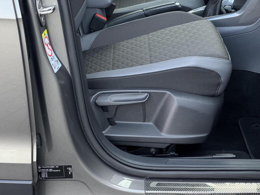 Volkswagen T-cross 1.0 tsi style automaat nl-auto inc. trekhaak afneembaar!