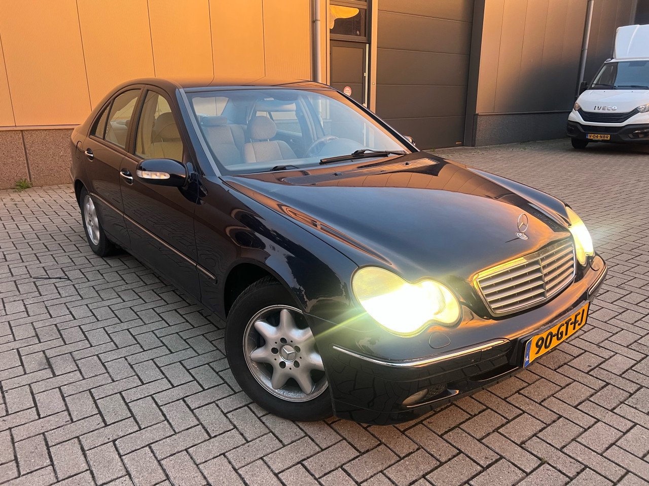 Mercedes-Benz C-Klasse 180 Elegance Automaat
