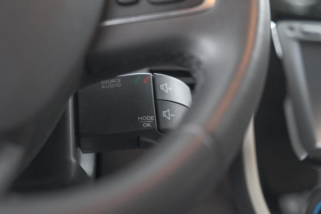 Renault Captur tce 90 bose | trekhaak | camera | navigatie | parkeersensore