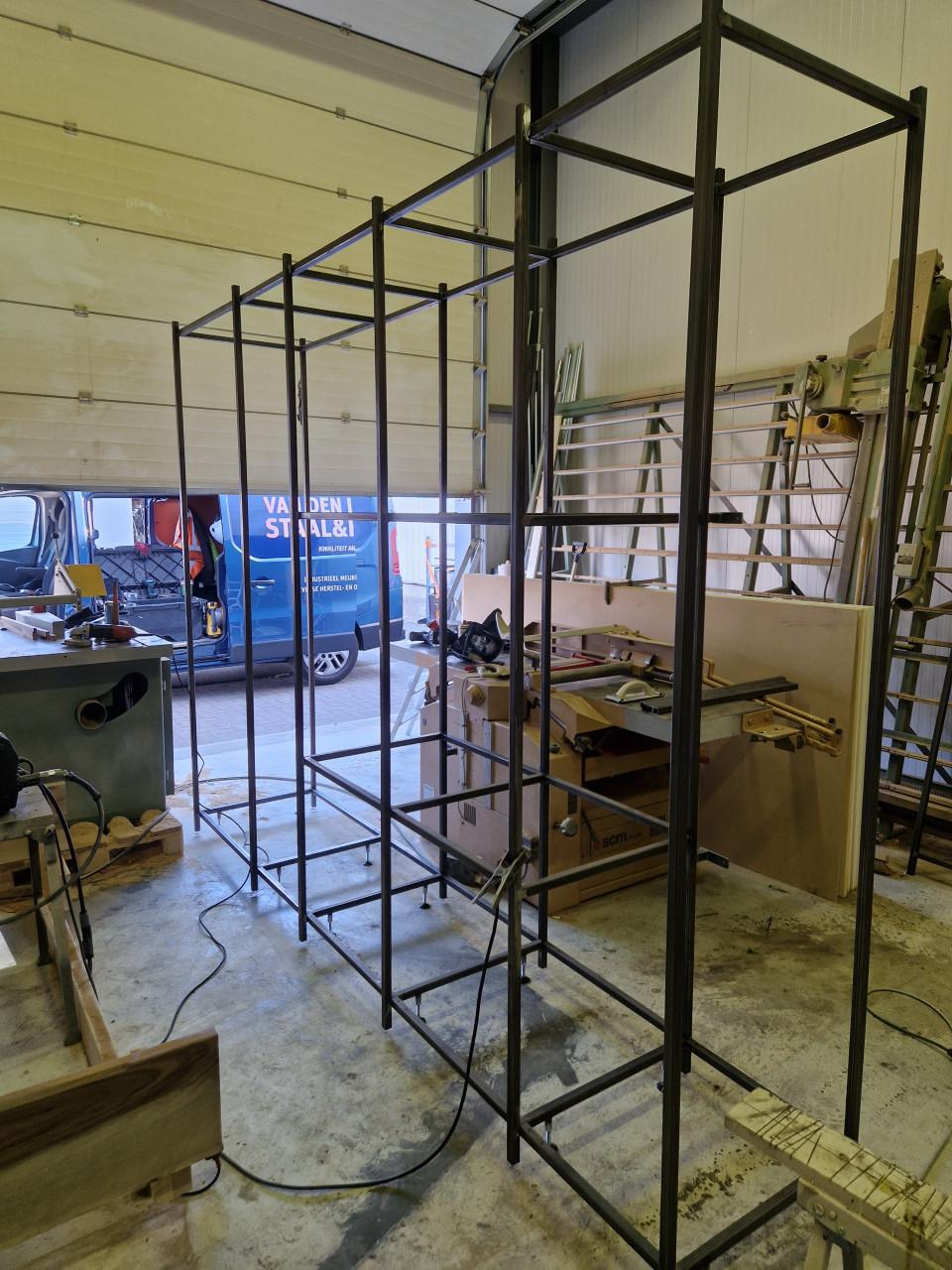 Qonstructa Las en Montage Consturctie Houtbewerking Montage