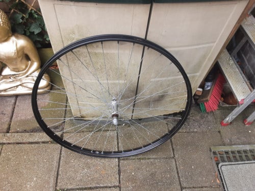 28 1/2inch opoefiets voorwiel
