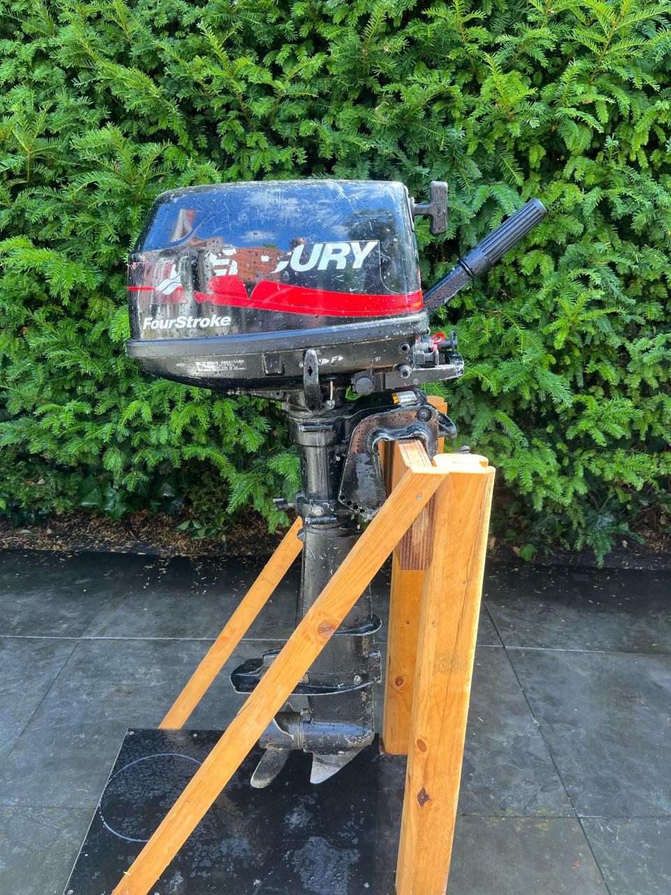 Mercury FourStroke 5 PK Buitenboordmotor