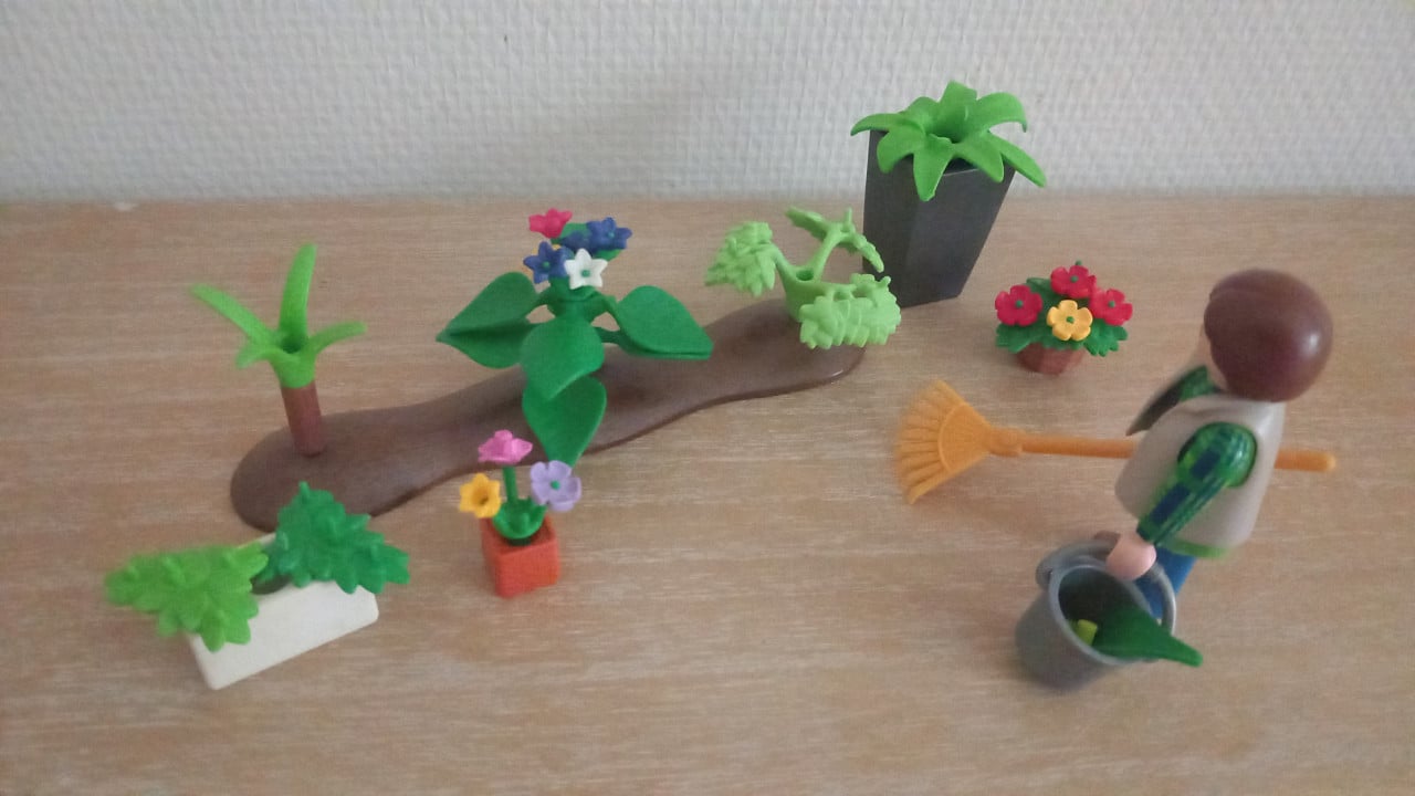 Playmobil tuinman  met tuin