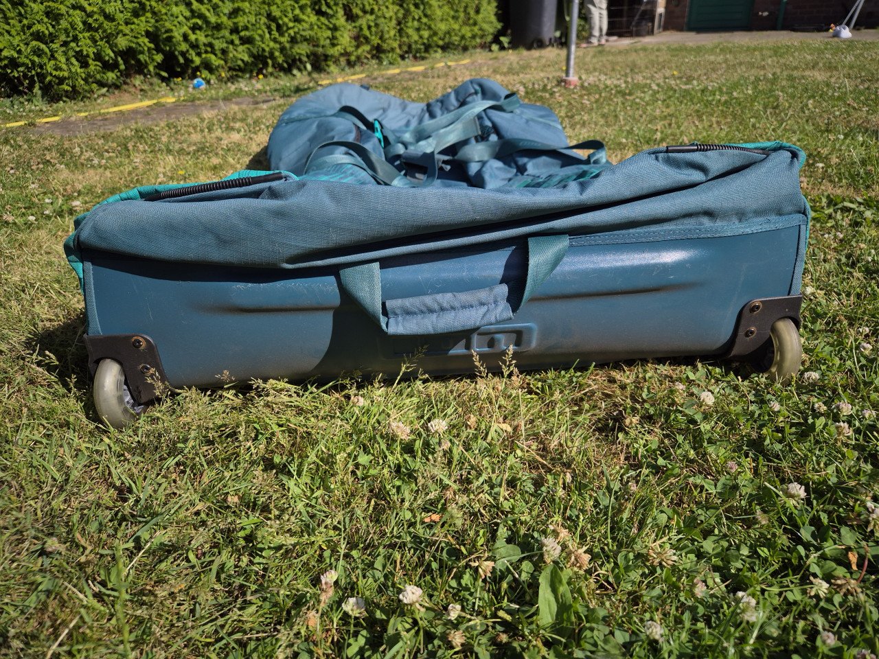 Grote gearbag / quiverbag ION voor bv surfspullen
