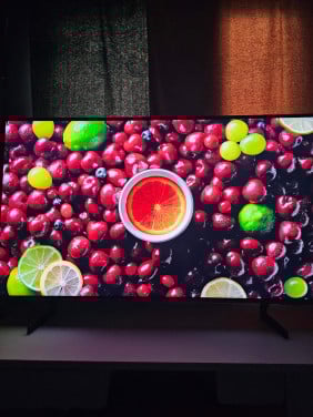 Luxe Samsung 43 Inch-109cm QLED Smart 4K UHD Ultra HD-TV