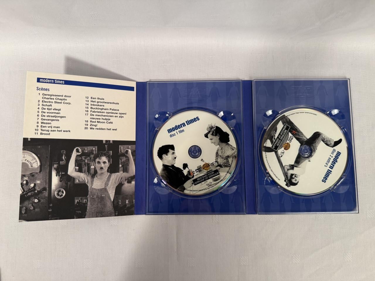 Charlie Chaplin – The Chaplin Collection – 4 DVD-uitgaven