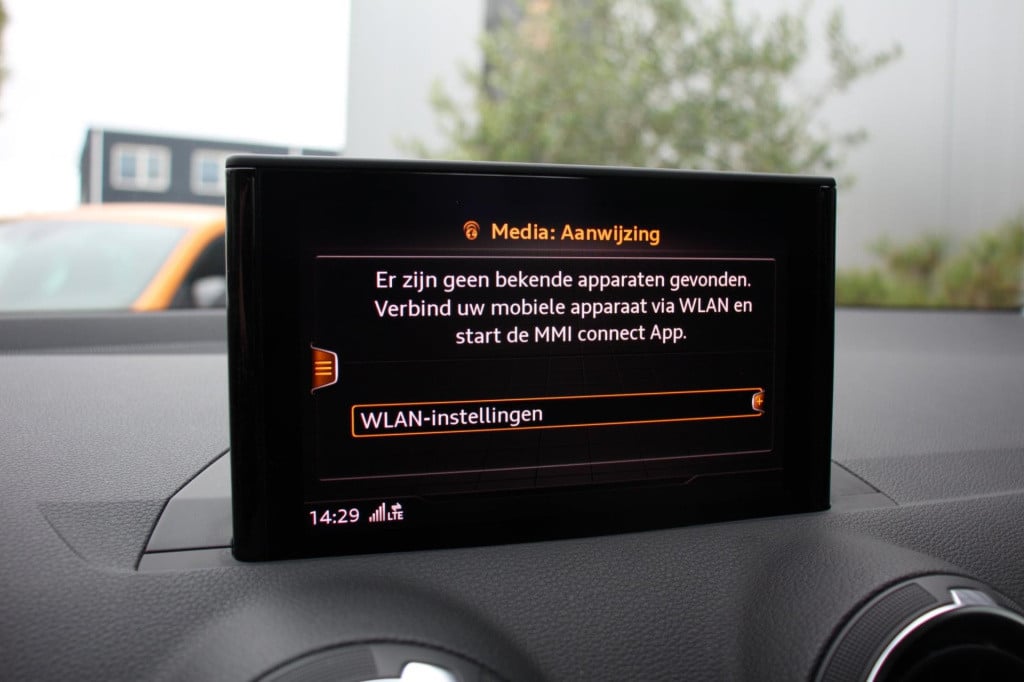 Audi Q2 1.4 tfsi act sport 150pk s-tronic - led - navi - adap cruise - matr