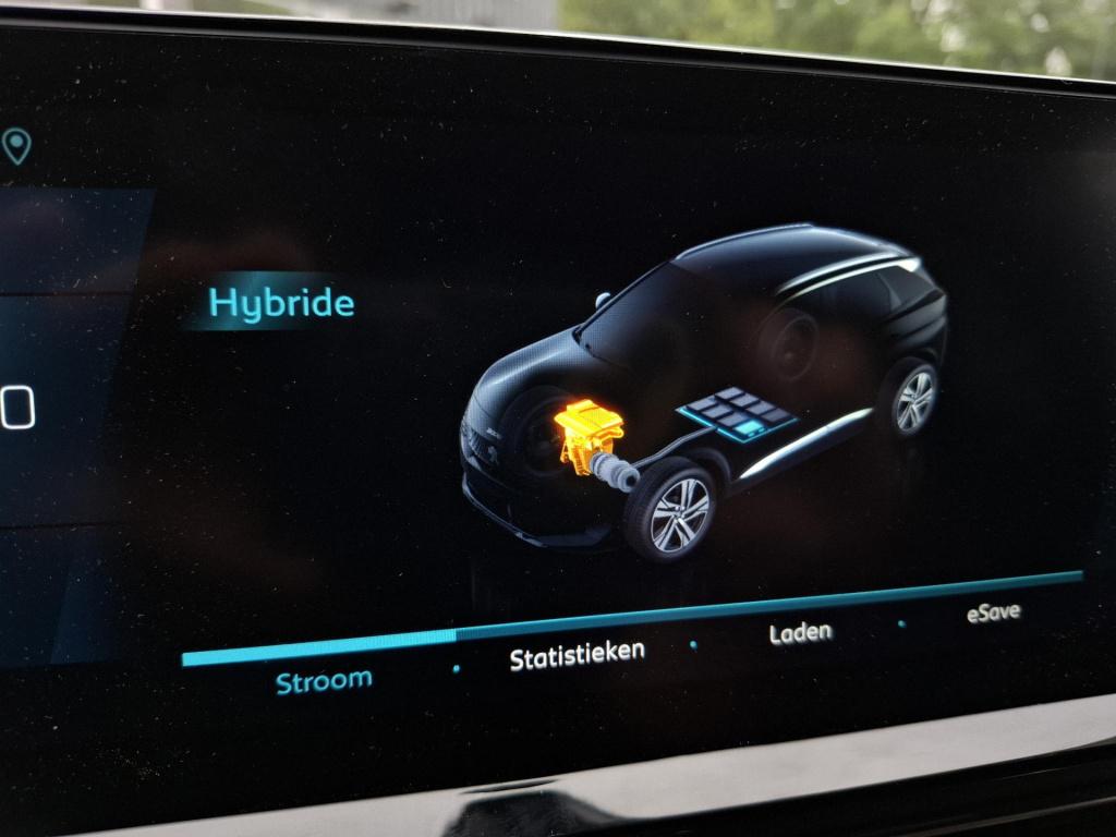 Peugeot 3008 suv 1.6 hybrid 225 eat8 automaat road trip nav/cam