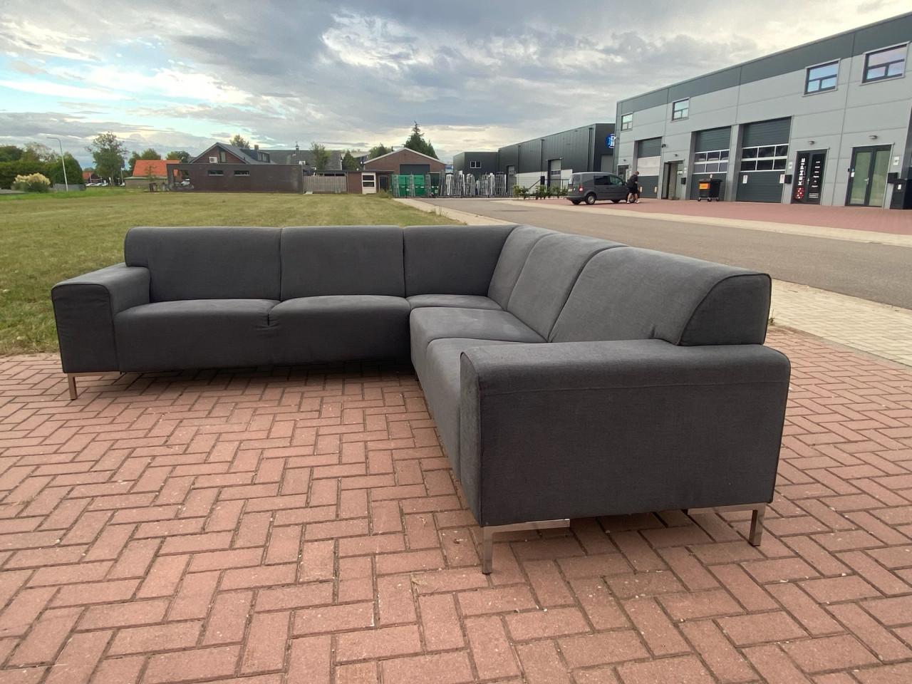 GRATIS LEVERING HEEL NL Mooie Grijze Stoffen Hoekbank