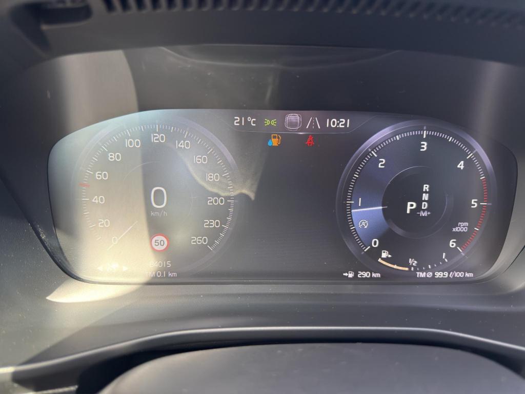 Volvo XC40 2.0 d3 r-design | camera | led | 19 "| leder |  panoramadak | tr