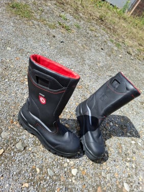 Nieuw originele brandweerlaarzen Gore -Tex maat 43