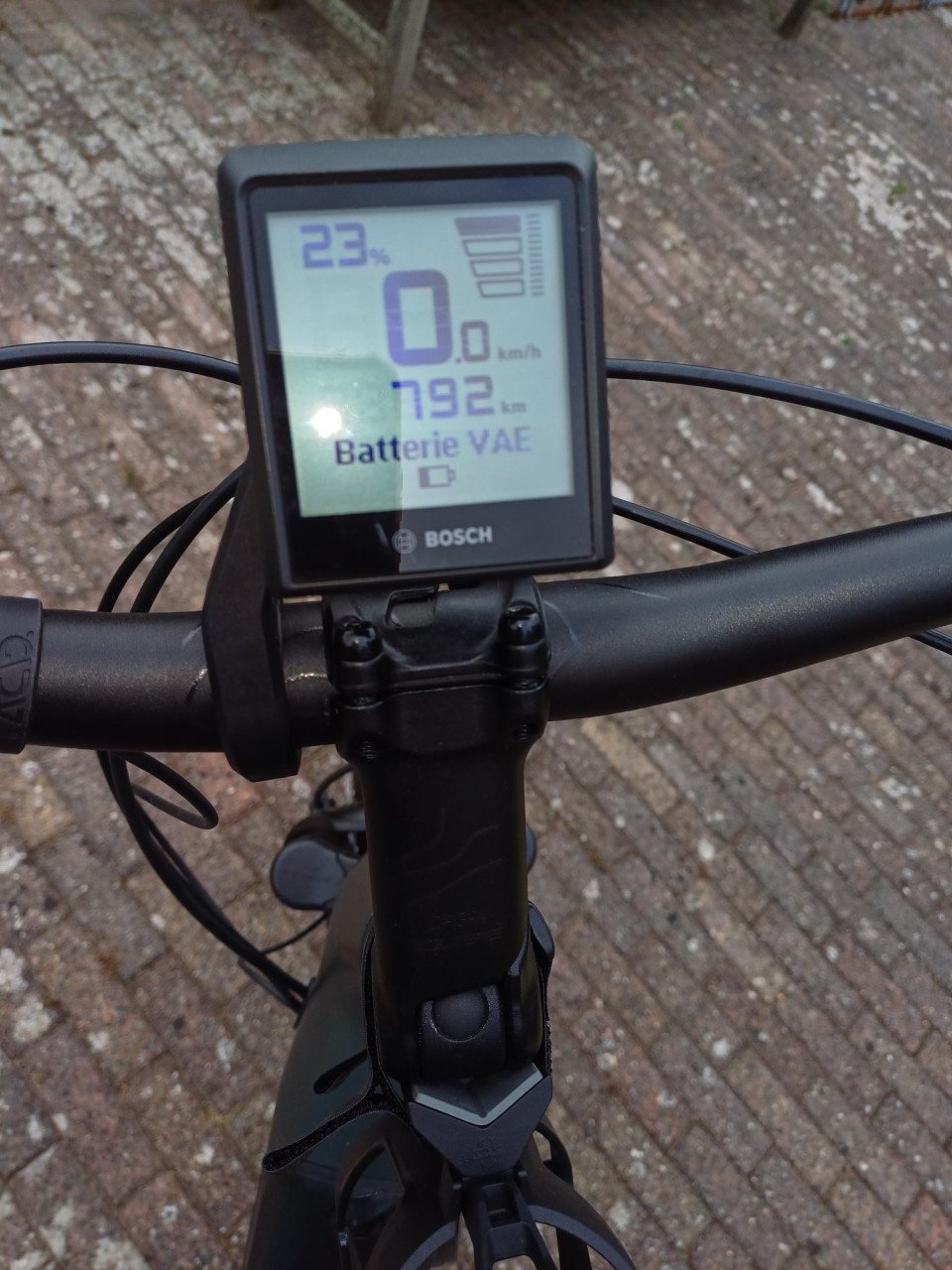 E Bike, vrijwel nieuw, weinig km gereden