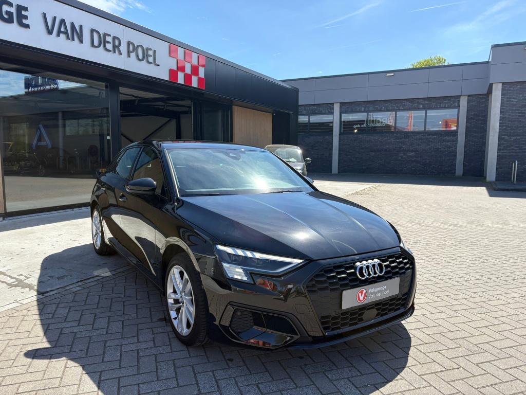Audi A3 sportback 35 tfsi business edition