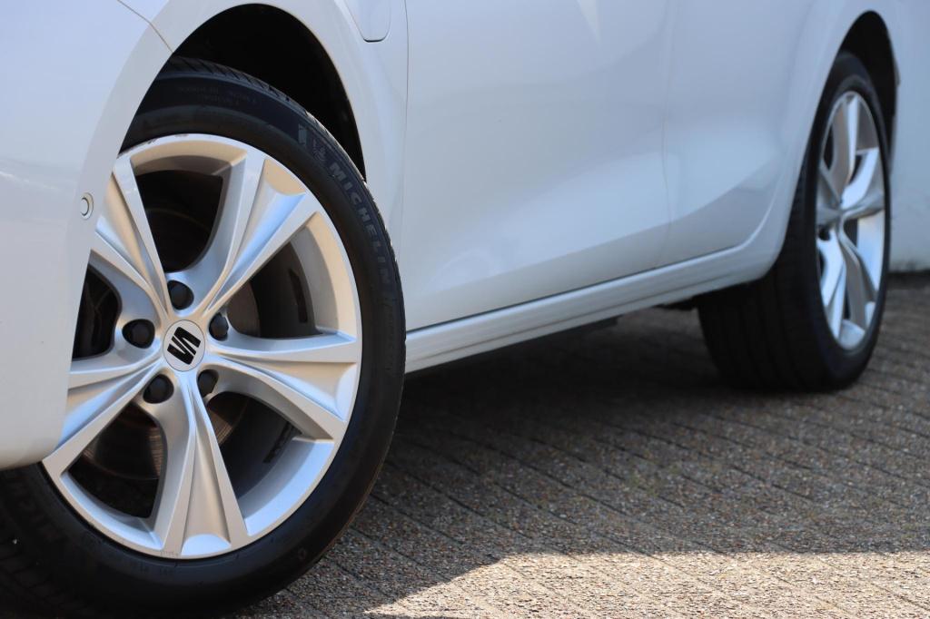 Seat Leon sportstourer 1.4 tsi ehybrid phev fr 204pk dsg6 | soh 93% |