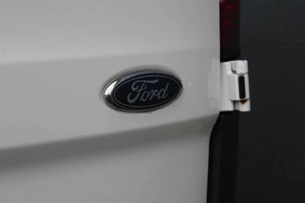 Ford Transit Custom 310 2.0 tdci l2h1 trend dc dubbel cabine / automaat / e