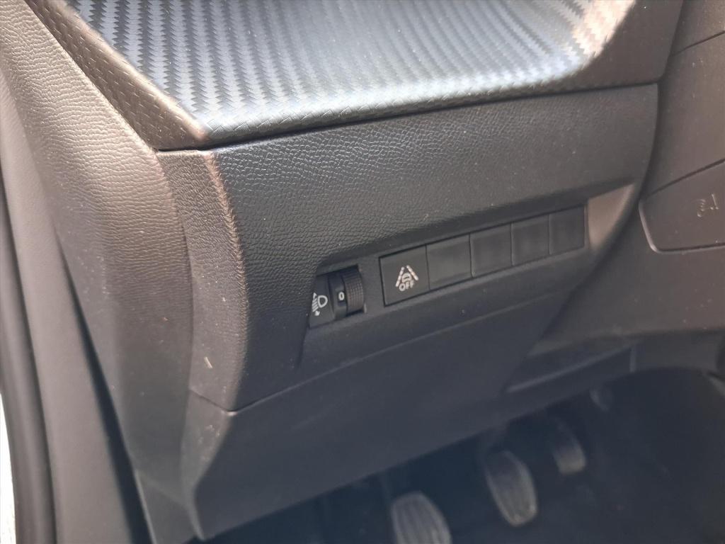 Peugeot 2008 1.2 puretech 130pk allure navigatie | apple carplay & android 
