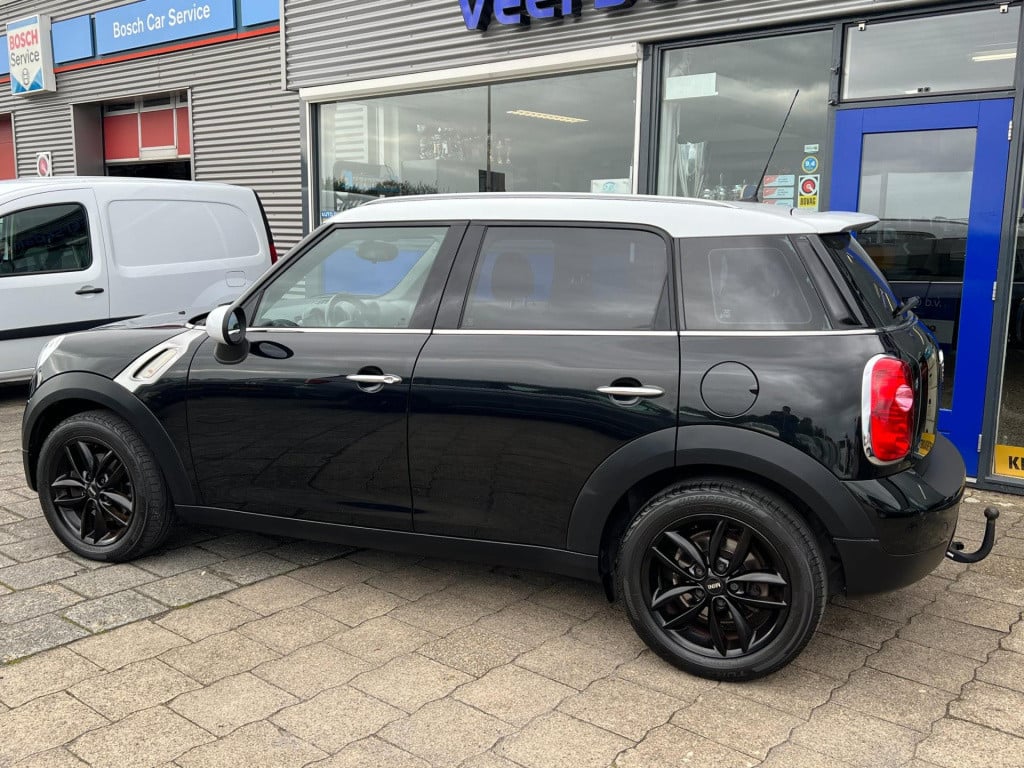 Mini Countryman mini 1.6 cooper pepper colour line black div. extra's